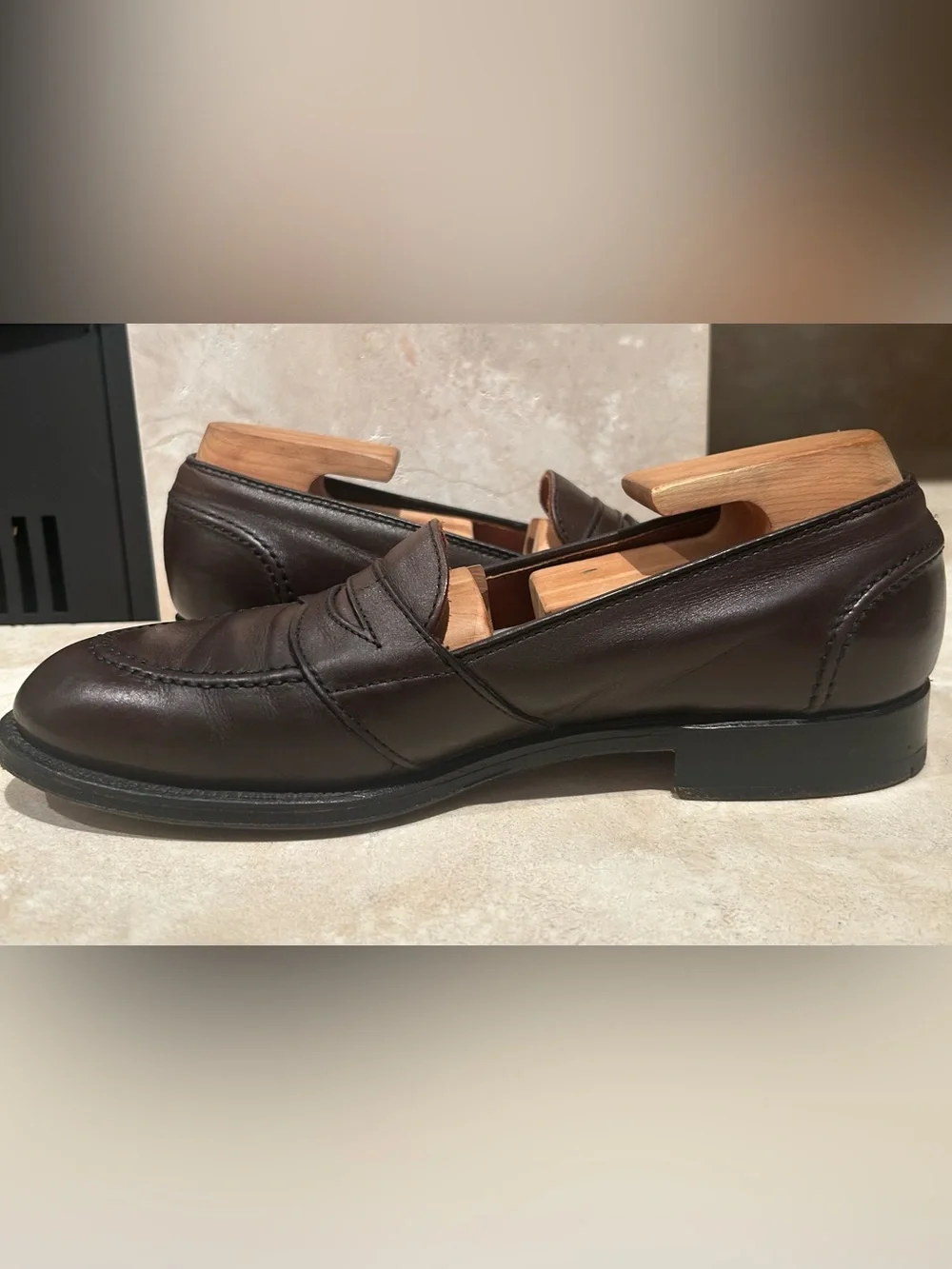Alden 686 Full Strap Penny Loafers – Dark Brown Leather – Men’s 7 B/D